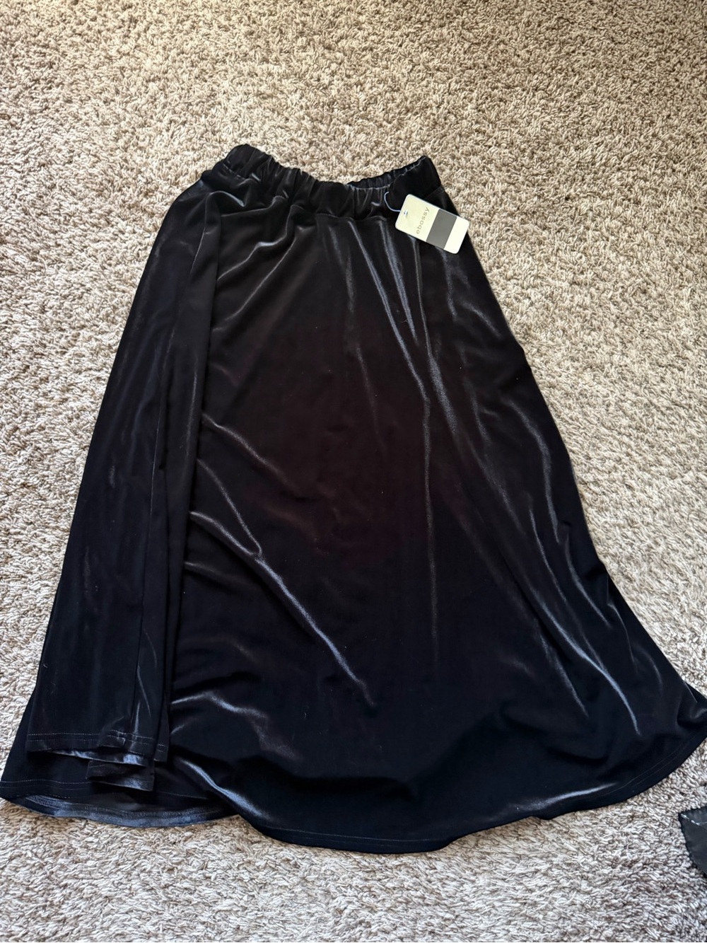 NWT ebossy Black Velvet High Waist Elastic Flare Skirt Size 10⁠